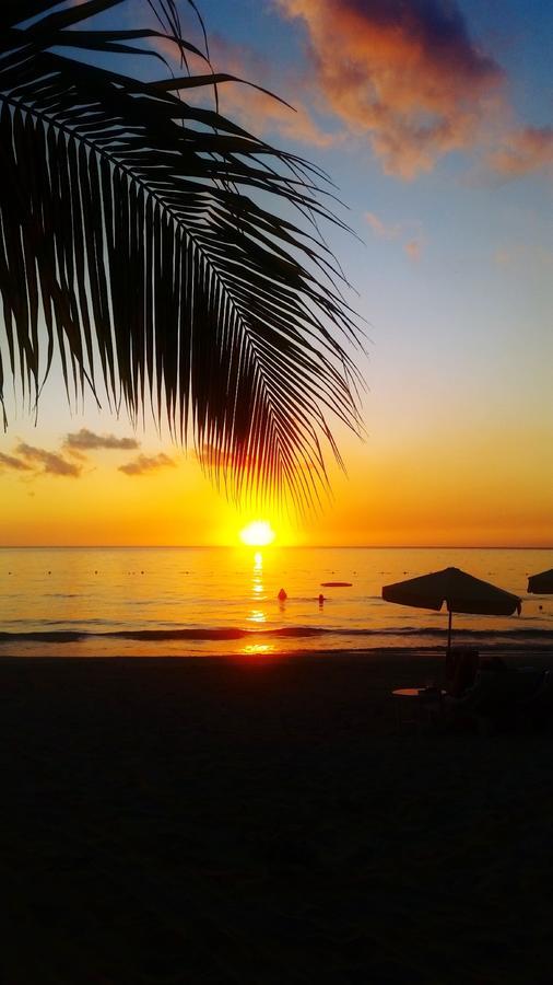 Idle Awhile Beach Hotel Negril Eksteriør billede